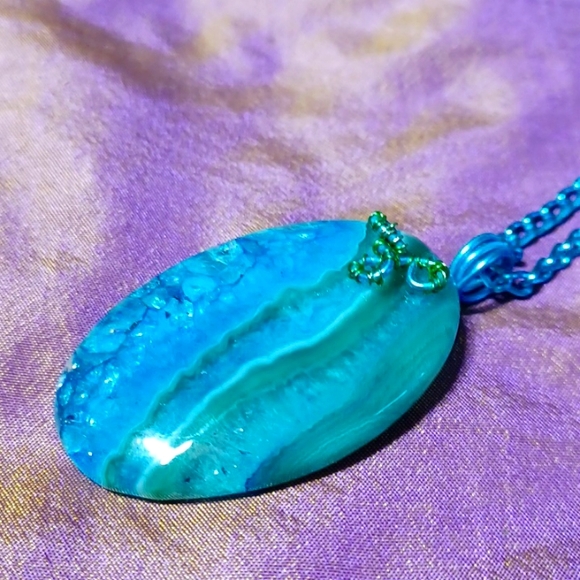 Blue green druzy agate handmade pendant necklace stripes waves wired - Picture 5 of 6